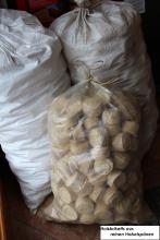 Lückenmühler Holzbriketts in verschiedenen Abpackungen