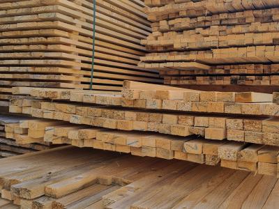 geschnittenes Holz